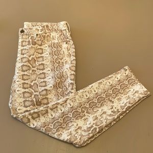 A.N.A. Snake Skin Pattern Size 12